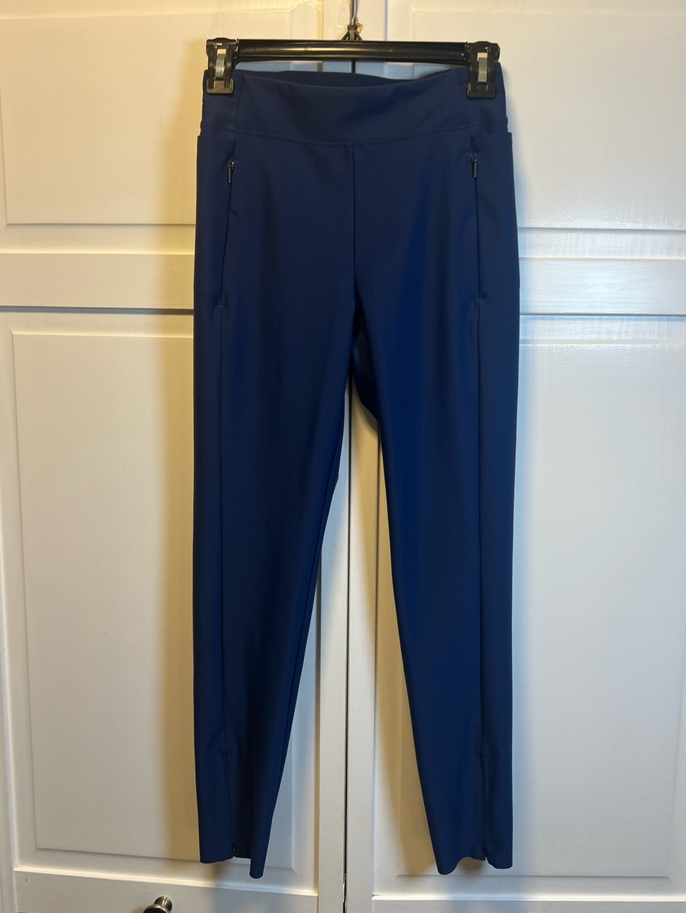 Athleta Stellar Tight/Leggings Size 0/P Color Blue